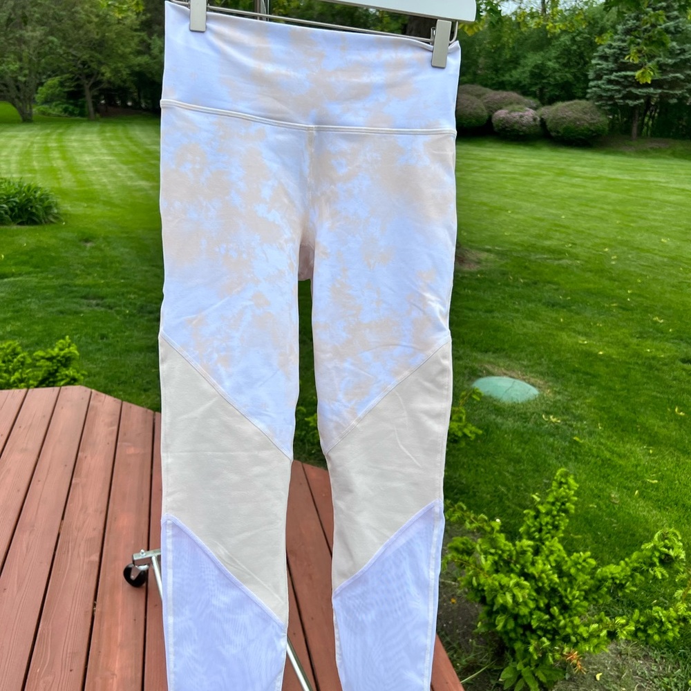 Fabletics (Never Worn Before) Yellow + White Legg… - image 3